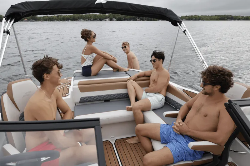 Slide: The Image of Starcraft 210SVX IO 2025 - 23