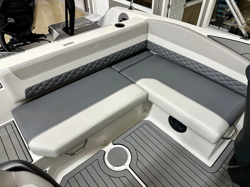 Slide: The Image of Starcraft 210SVX OB 2026 - 14