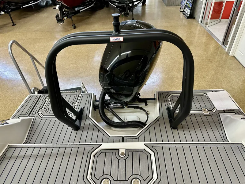 Slide: The Image of Starcraft 210SVX OB 2026 - 26