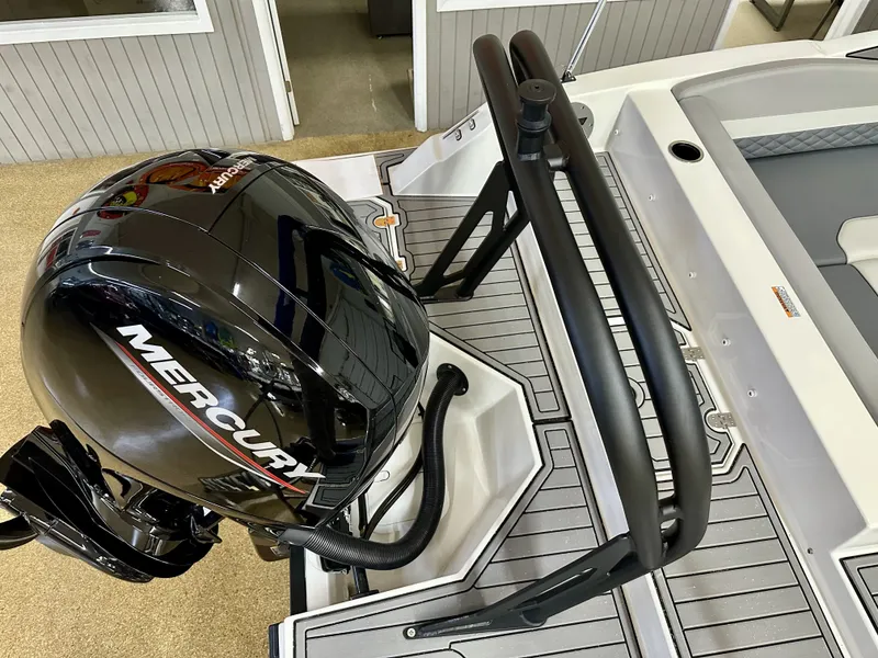 Slide: The Image of Starcraft 210SVX OB 2026 - 7