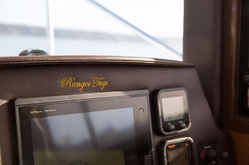 Slide: The Image of 2021 Ranger Tugs R-23 - Dashboard - 3