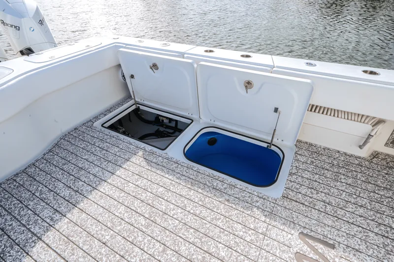 Slide: The Image of Freeman 47 T 2023 - 21