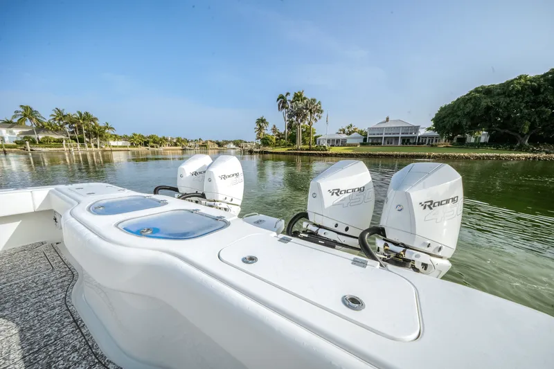 Slide: The Image of Freeman 47 T 2023 - 22