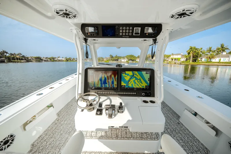 Slide: The Image of Freeman 47 T 2023 - 27