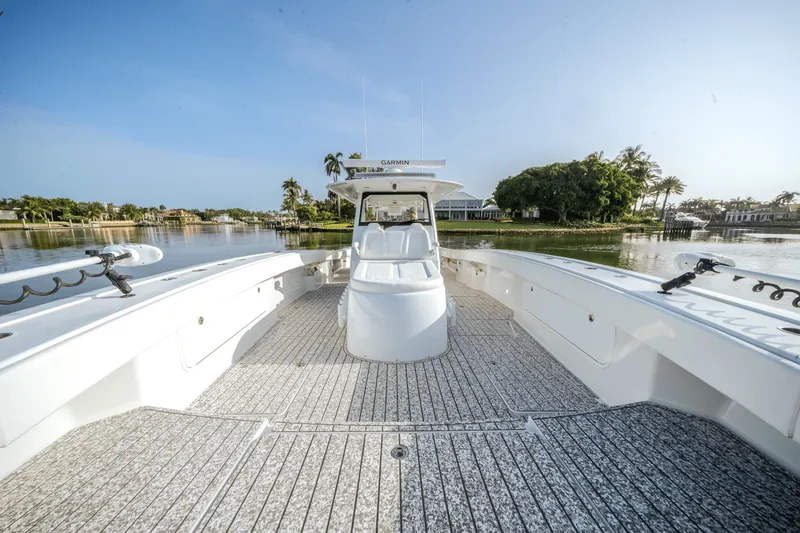 Slide: The Image of Freeman 47 T 2023 - 5