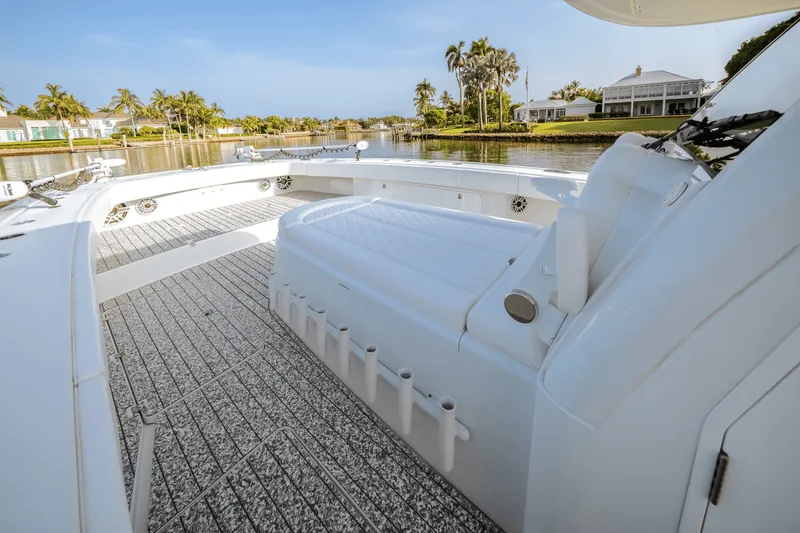 Slide: The Image of Freeman 47 T 2023 - 7