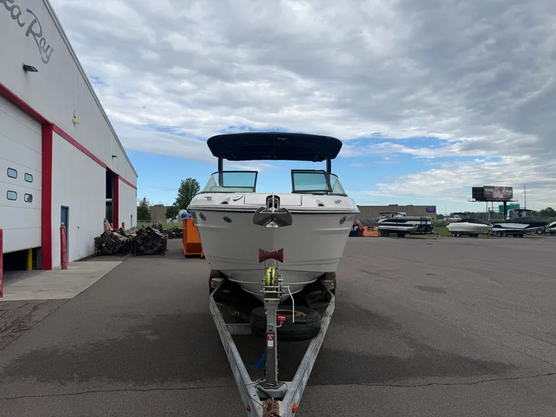 Slide: The Image of Sea Ray 280 SLX 2024 - 2