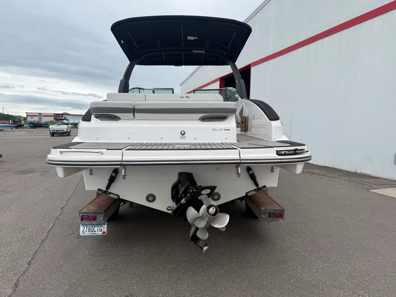 Slide: The Image of Sea Ray 280 SLX 2024 - 3