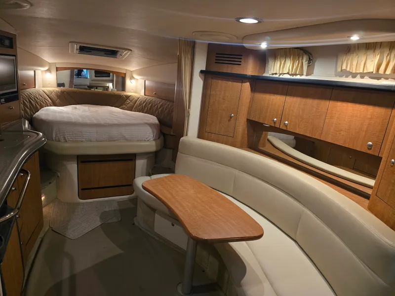 Slide: The Image of Sea Ray 320 Sundancer 2006 - 11