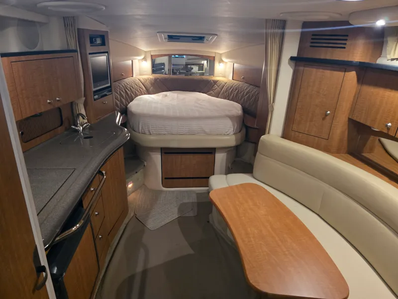 Slide: The Image of Sea Ray 320 Sundancer 2006 - 12