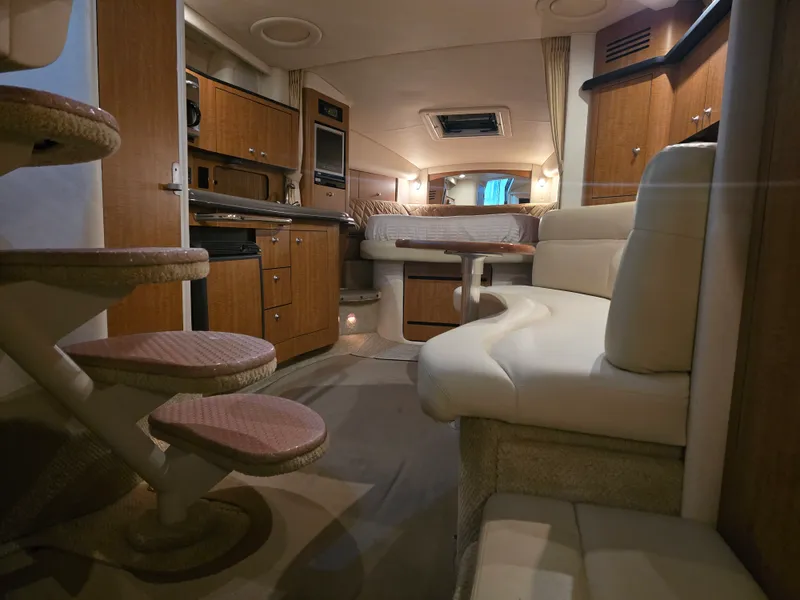 Slide: The Image of Sea Ray 320 Sundancer 2006 - 22