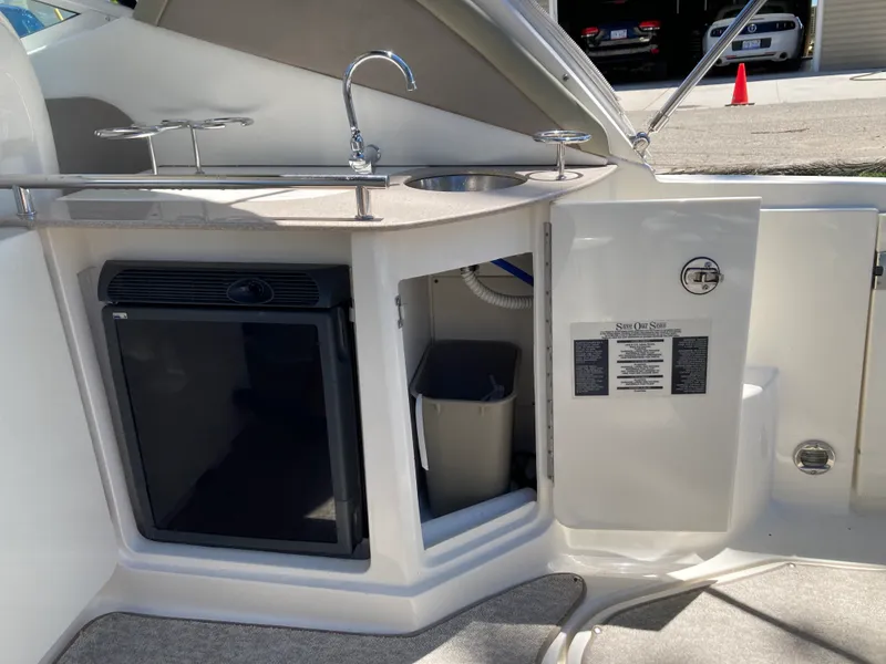 Slide: The Image of Sea Ray 290 SUNDANCER 2006 - 10