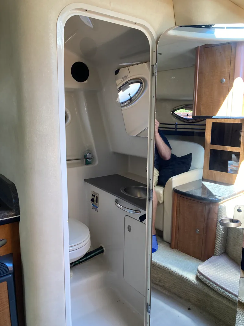 Slide: The Image of Sea Ray 290 SUNDANCER 2006 - 21