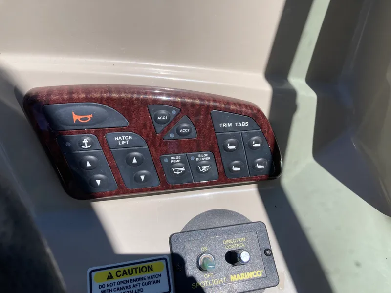 Slide: The Image of Sea Ray 290 SUNDANCER 2006 - 8