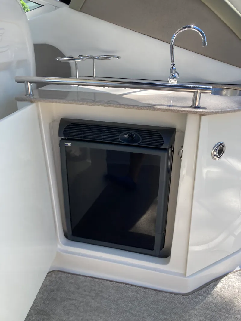 Slide: The Image of Sea Ray 290 SUNDANCER 2006 - 9
