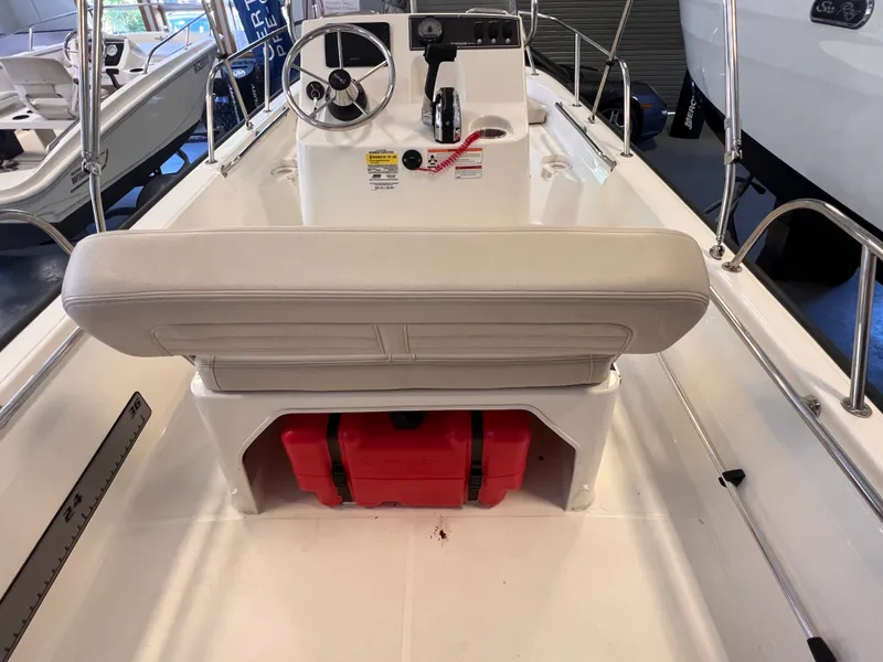 Slide: The Image of Boston Whaler 150 MONTAUK 2023 - 12