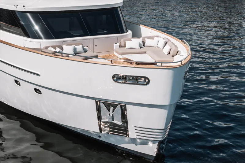 Slide: The Image of Azimut Magellano 25M 2026 - 133