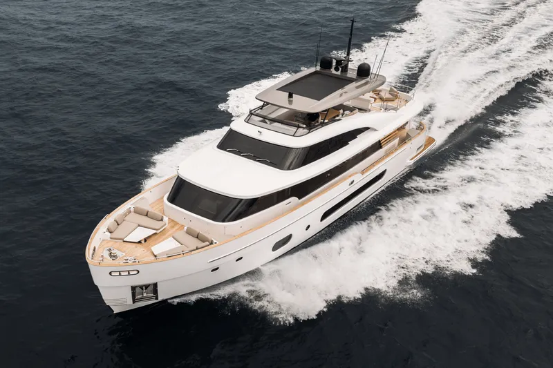Slide: The Image of Azimut Magellano 25M 2026 - 138