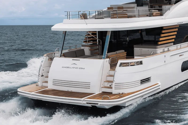 Slide: The Image of Azimut Magellano 25M 2026 - 141
