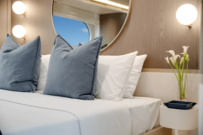 Slide: The Image of Azimut Magellano 25M 2026 - 52