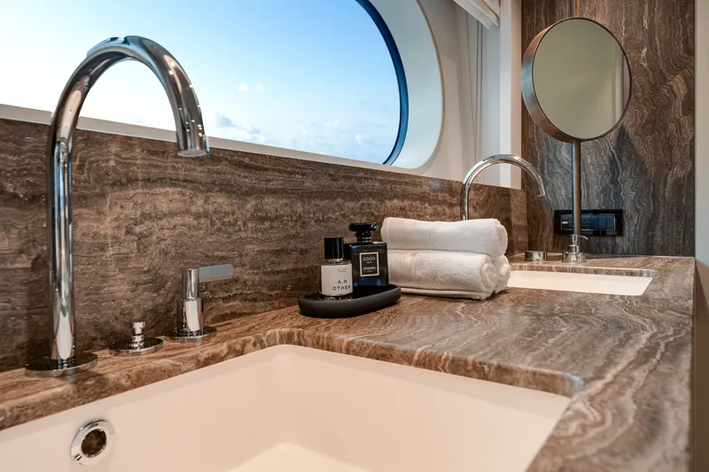 Slide: The Image of Azimut Magellano 25M 2026 - 58