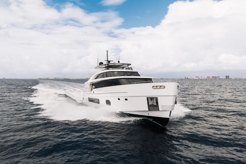 Slide: The Image of Azimut Magellano 25M 2026 - 139
