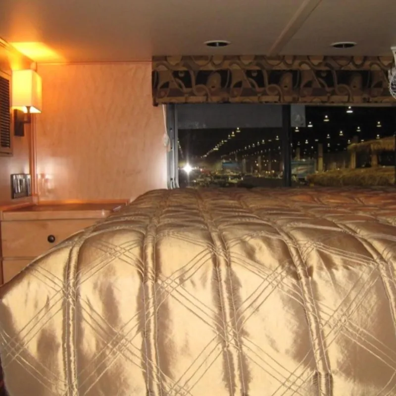 Slide: The Image of Luxurious bedroom interior of 2009 Sumerset Summer Breeze Trip15 houseboat. - 8