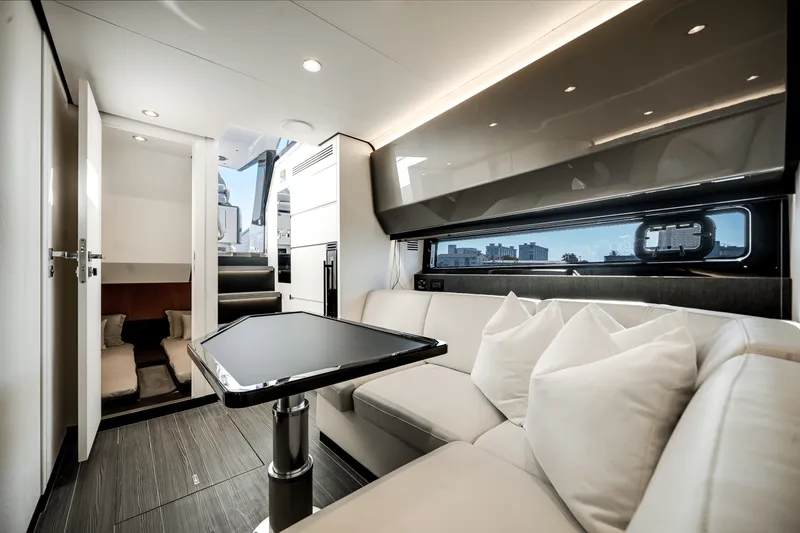 Slide: The Image of Azimut 48 Verve 2026 - 51