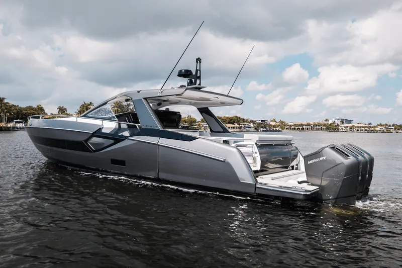 Slide: The Image of Azimut 48 Verve 2026 - 62