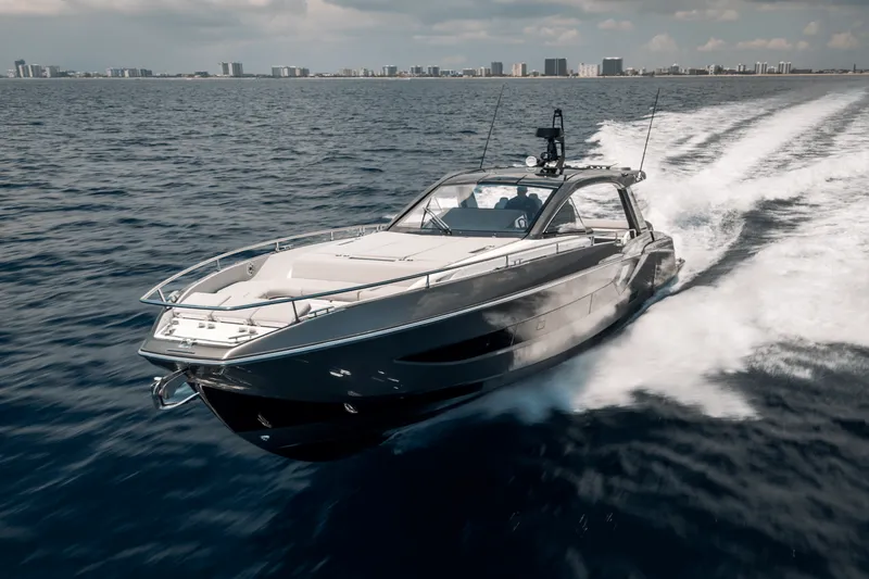 Slide: The Image of Azimut 48 Verve 2026 - 75