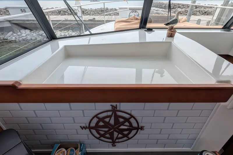 Slide: The Image of Beneteau Swift Trawler 34 2017 - 39