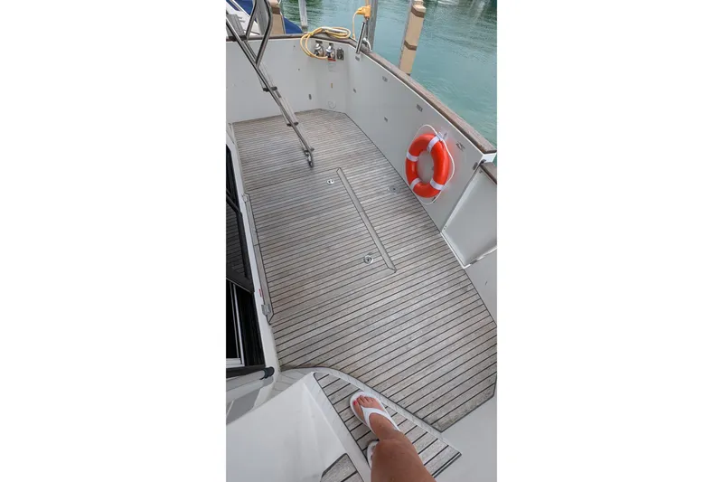 Slide: The Image of Beneteau Swift Trawler 34 2017 - 63