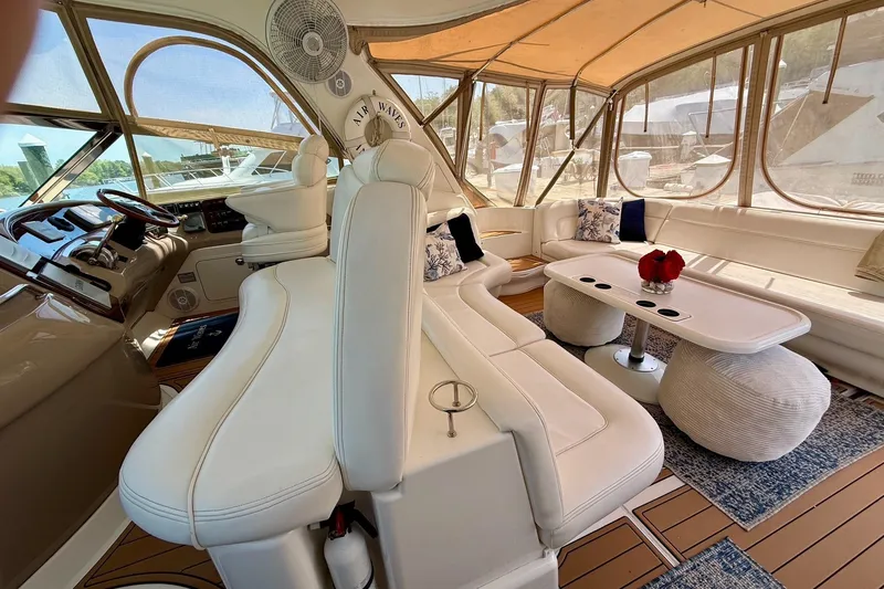 Slide: The Image of Sea Ray Sundancer 460 2004 - 6