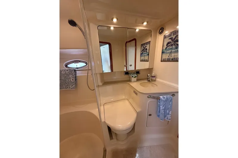 Slide: The Image of Sea Ray Sundancer 460 2004 - 14
