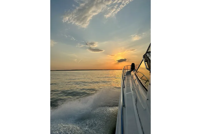 Slide: The Image of Sea Ray Sundancer 460 2004 - 37