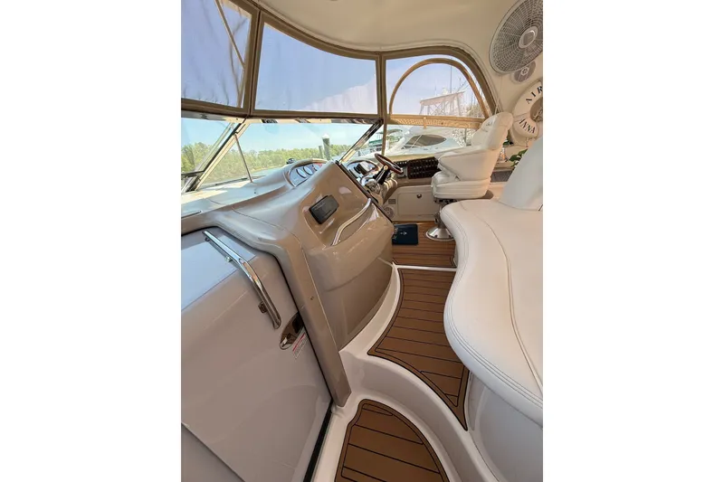 Slide: The Image of Sea Ray Sundancer 460 2004 - 5