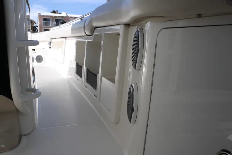 Slide: The Image of Boston Whaler 38 OR 2018 - 19