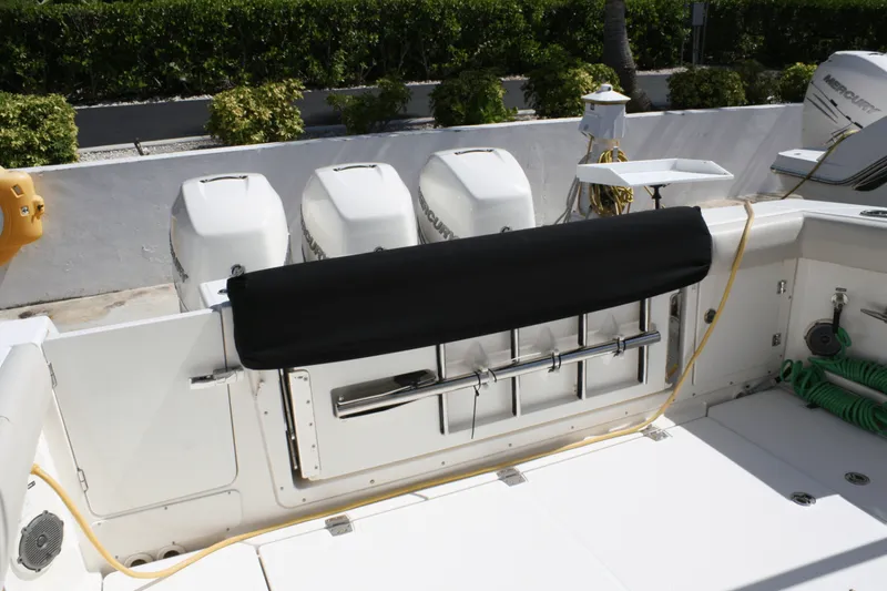 Slide: The Image of Boston Whaler 38 OR 2018 - 4