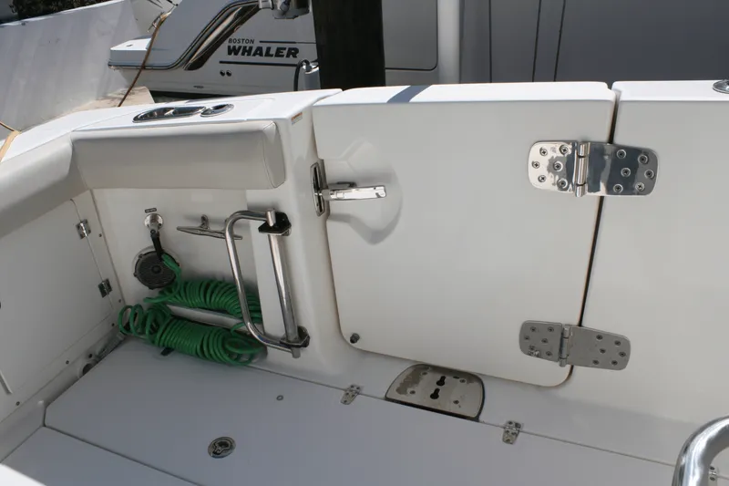 Slide: The Image of Boston Whaler 38 OR 2018 - 52