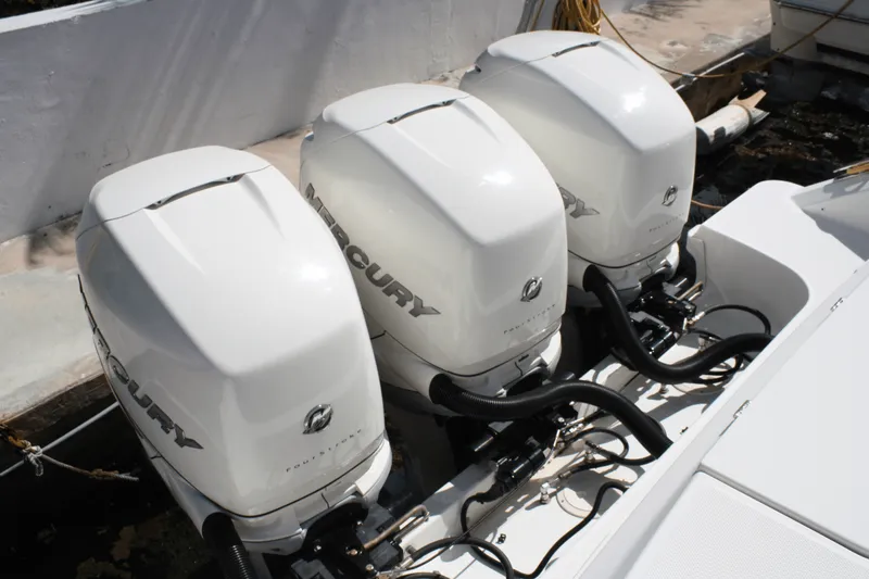 Slide: The Image of Boston Whaler 38 OR 2018 - 56