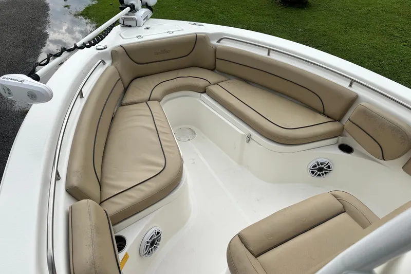 Slide: The Image of NauticStar 2302 Legacy 2018 - 9