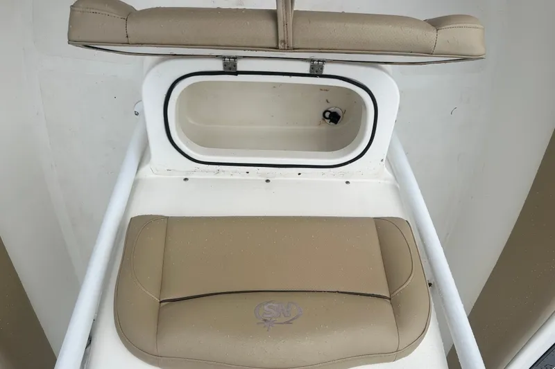 Slide: The Image of NauticStar 2302 Legacy 2018 - 26