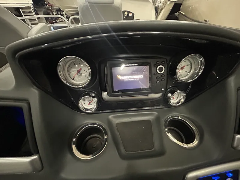 Slide: The Image of Ranger RP 220F 2021 - 23