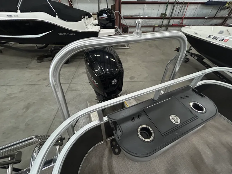 Slide: The Image of Ranger RP 220F 2021 - 39