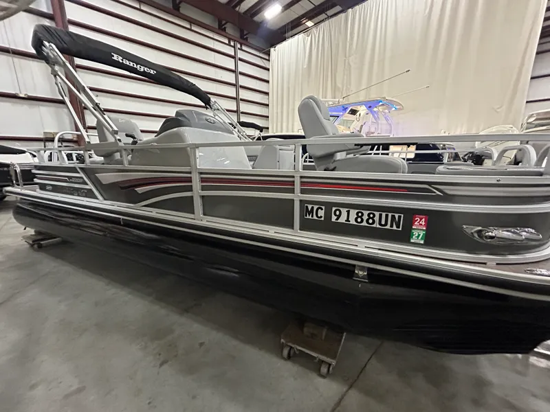 Slide: The Image of Ranger RP 220F 2021 - 6