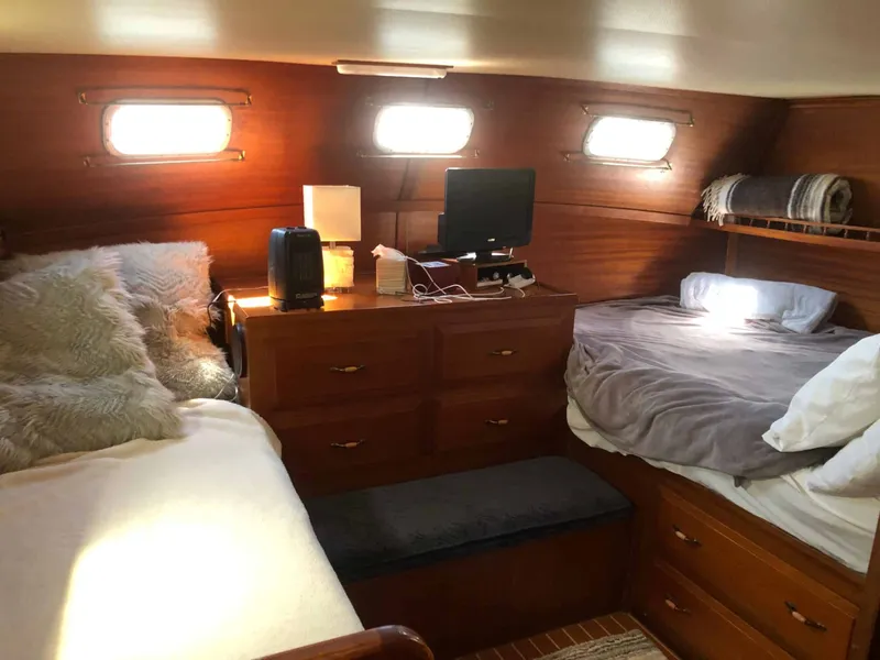 Slide: The Image of Gulfstar 43 MK II Trawler 1975 - 22