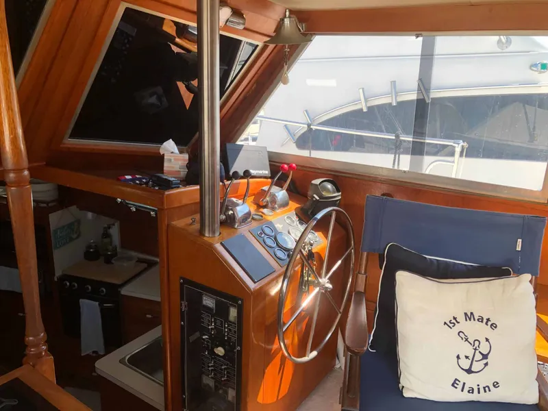 Slide: The Image of Gulfstar 43 MK II Trawler 1975 - 8
