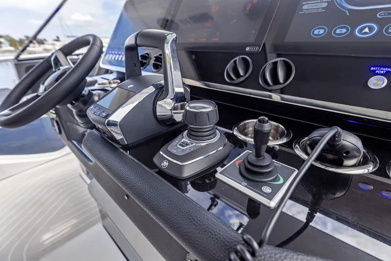 Slide: The Image of Azimut 48 Verve 2026 - 47