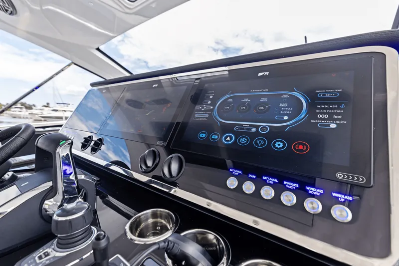 Slide: The Image of Azimut 48 Verve 2026 - 48