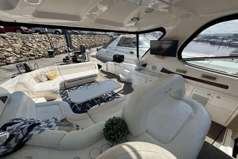 Slide: The Image of Sea Ray 550 SUNDANCER 2003 - 14